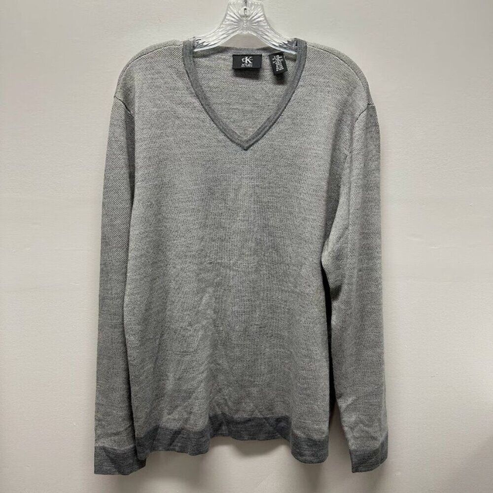 Calvin Klein Men's Merino Wool Blend V-Neck Sweater | Gray Size Large
